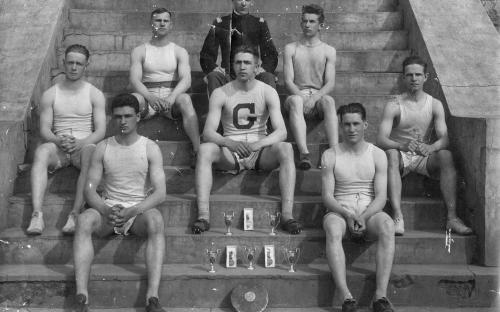 1915_Track_Pace.jpg
