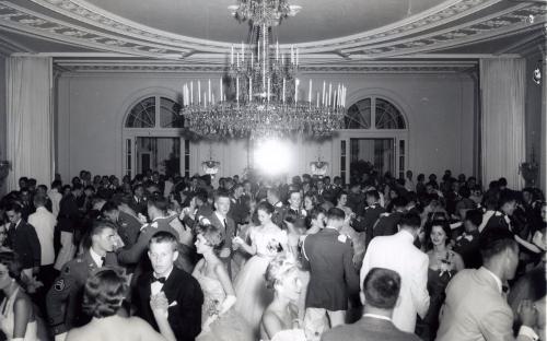 1957_Final_Ball_Irvin.jpg